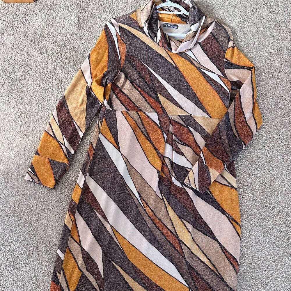 Dolcezza Dress Art Simply Women's M NWT